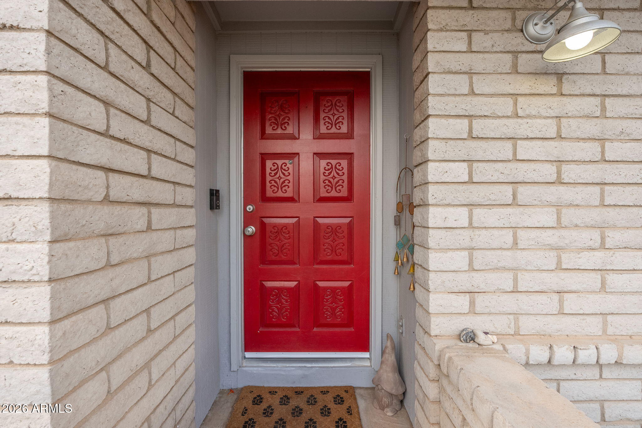 4150 E BERYL Lane