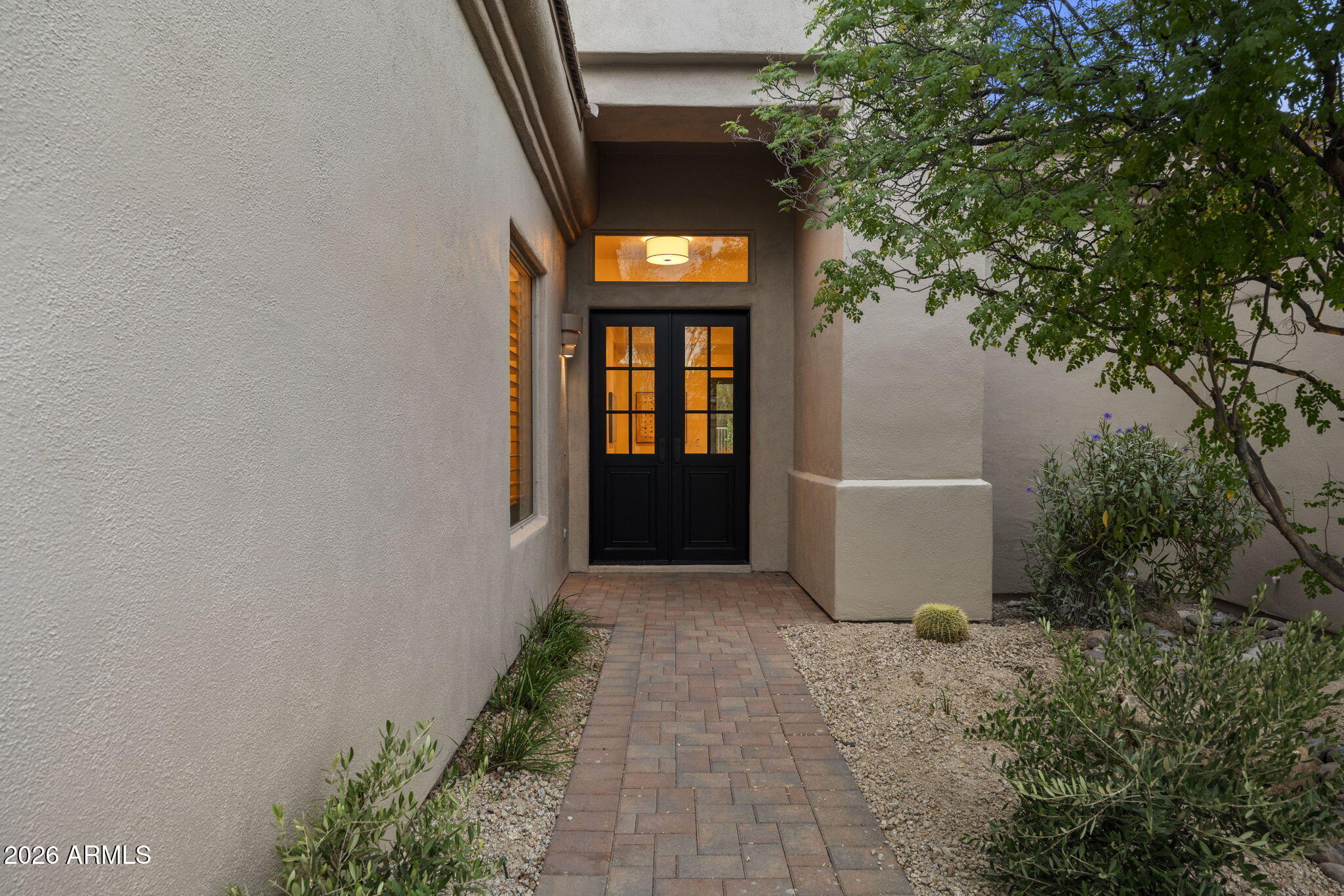 6876 E MIGHTY SAGUARO Way