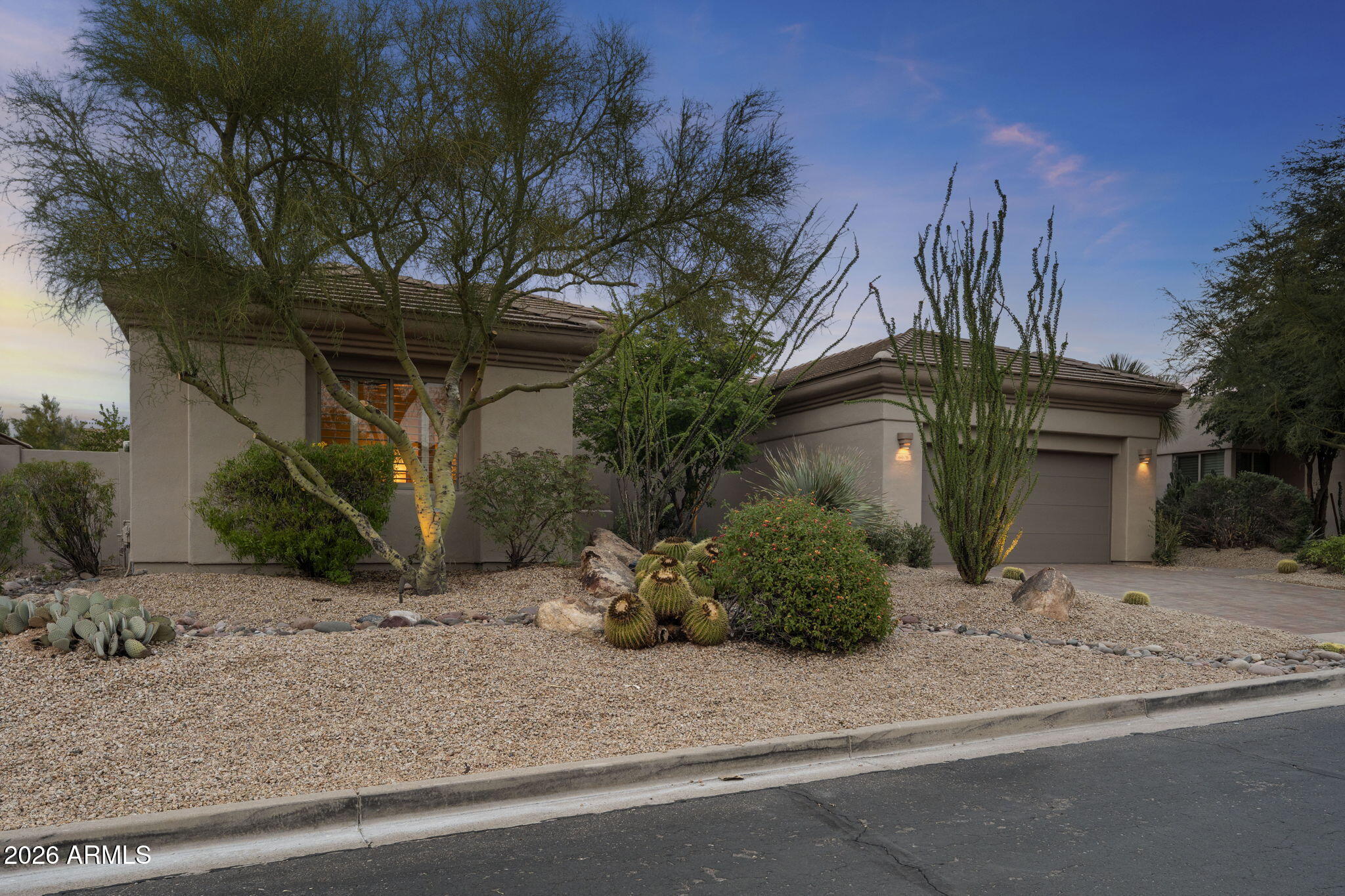 6876 E MIGHTY SAGUARO Way