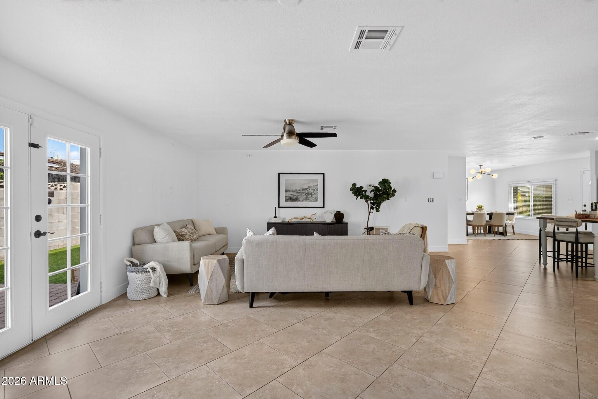 2628 N 49TH Place