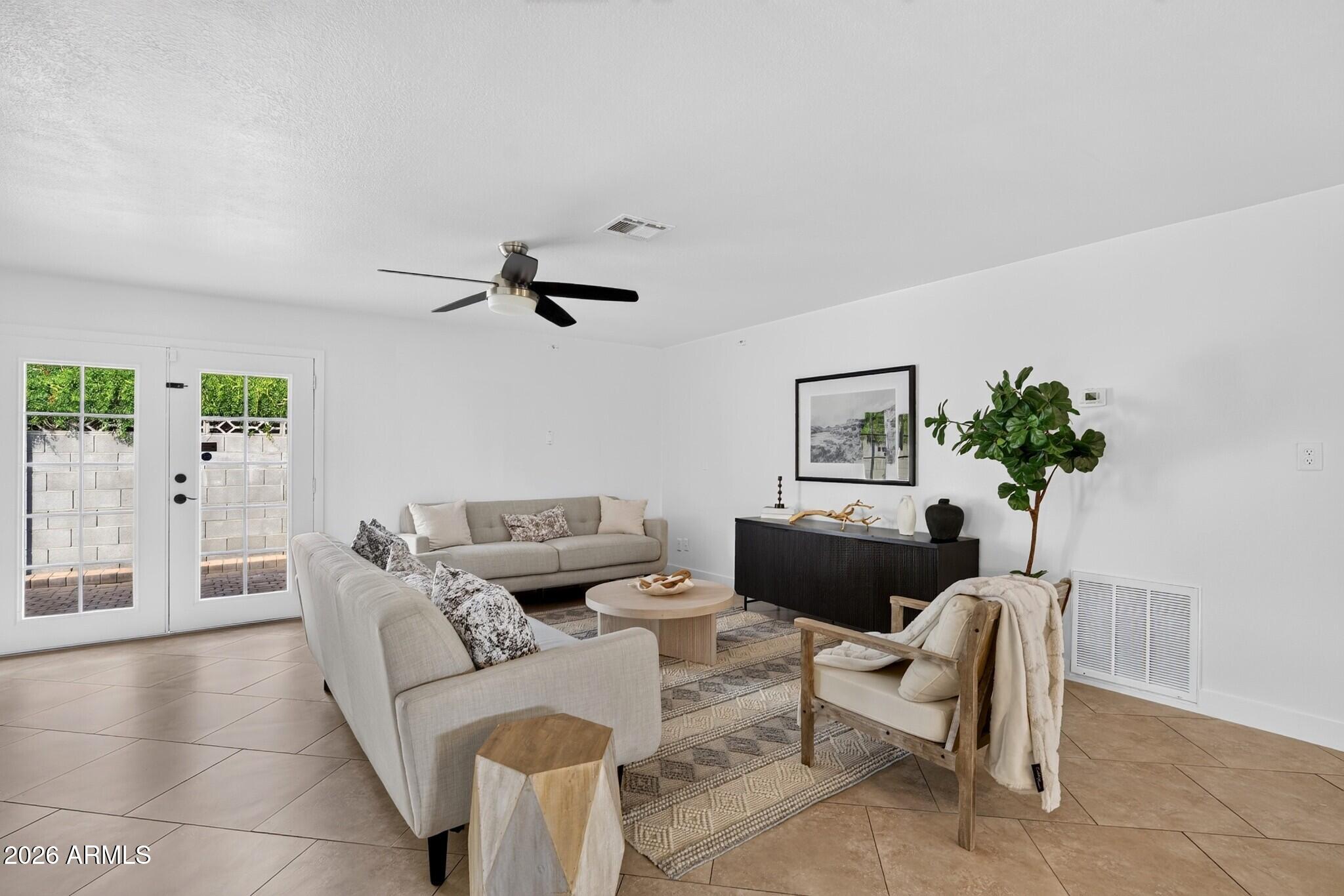 2628 N 49TH Place