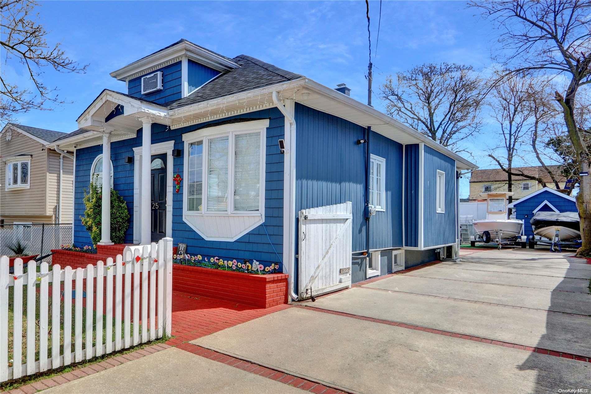25 Independence Avenue