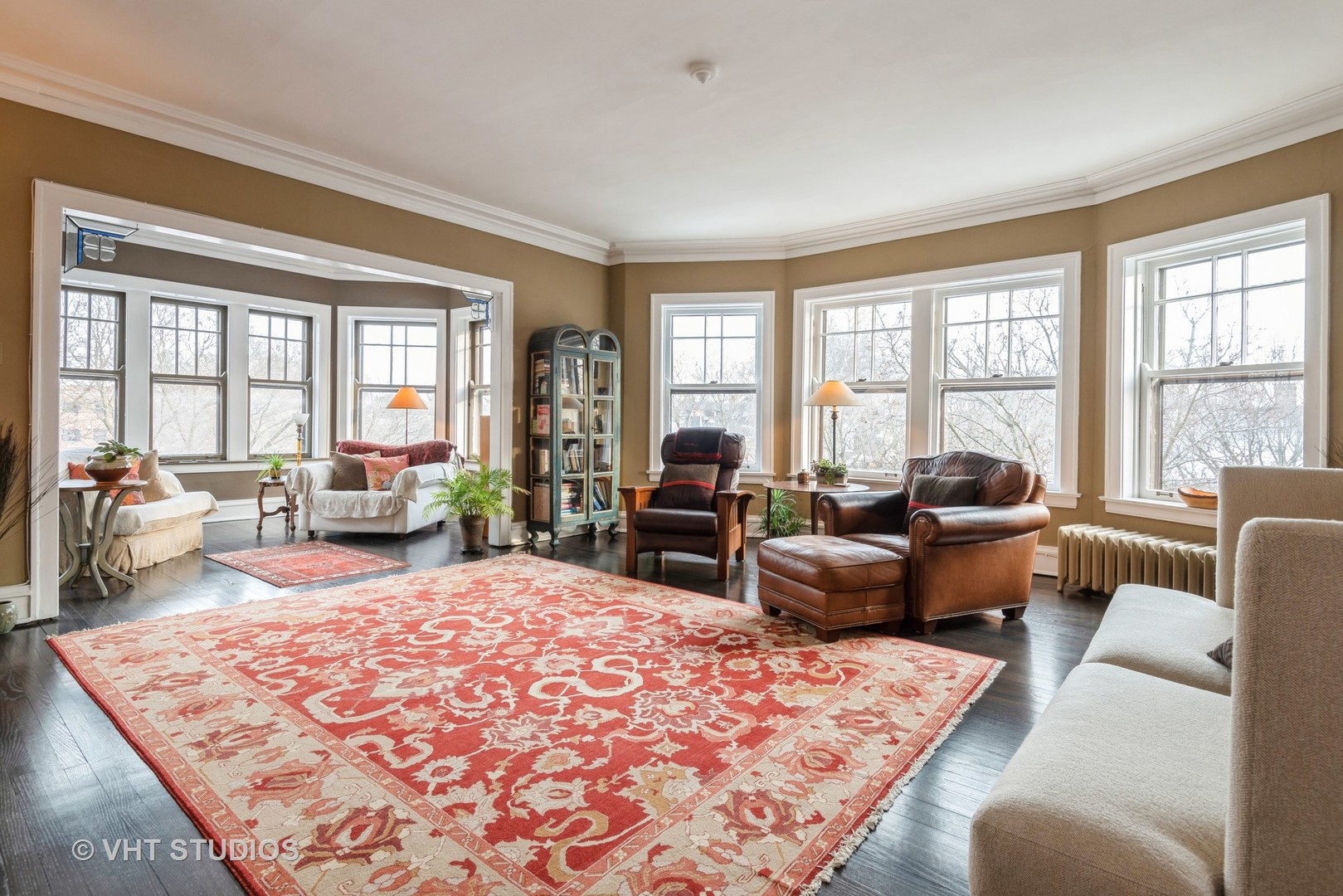 802 Forest Avenue Unit: 3