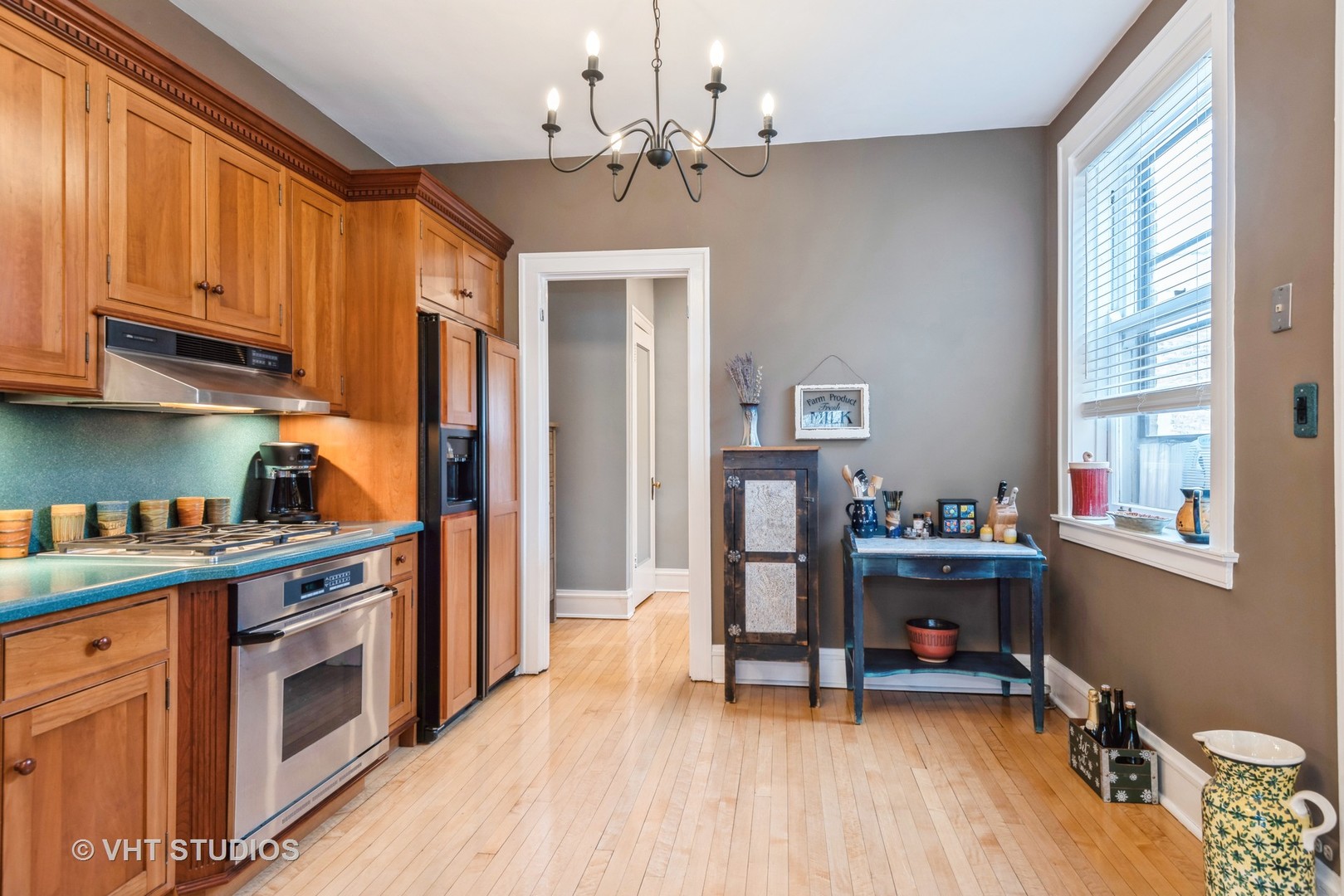 802 Forest Avenue Unit: 3