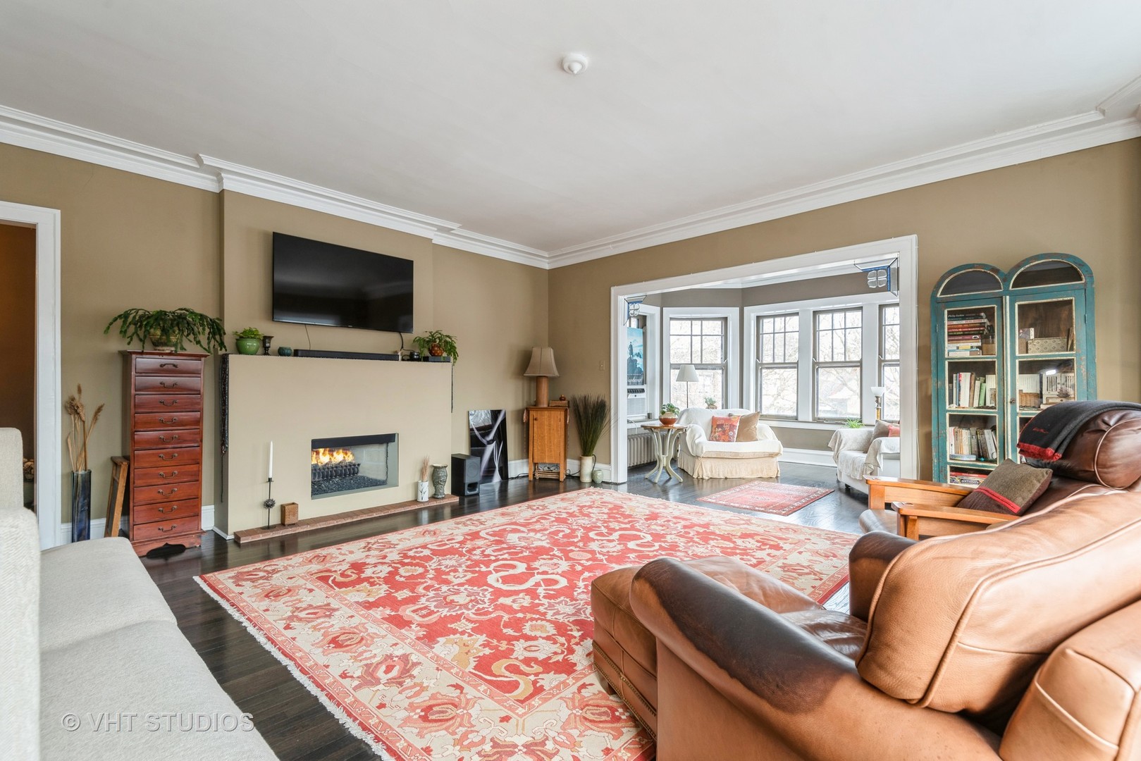 802 Forest Avenue Unit: 3
