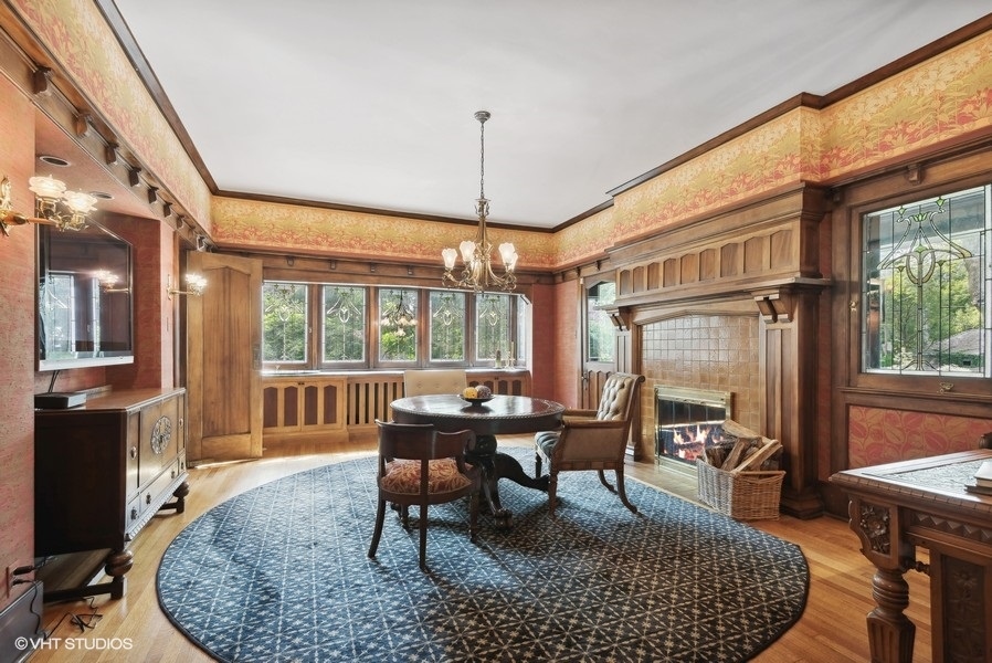 1203 Forest Avenue