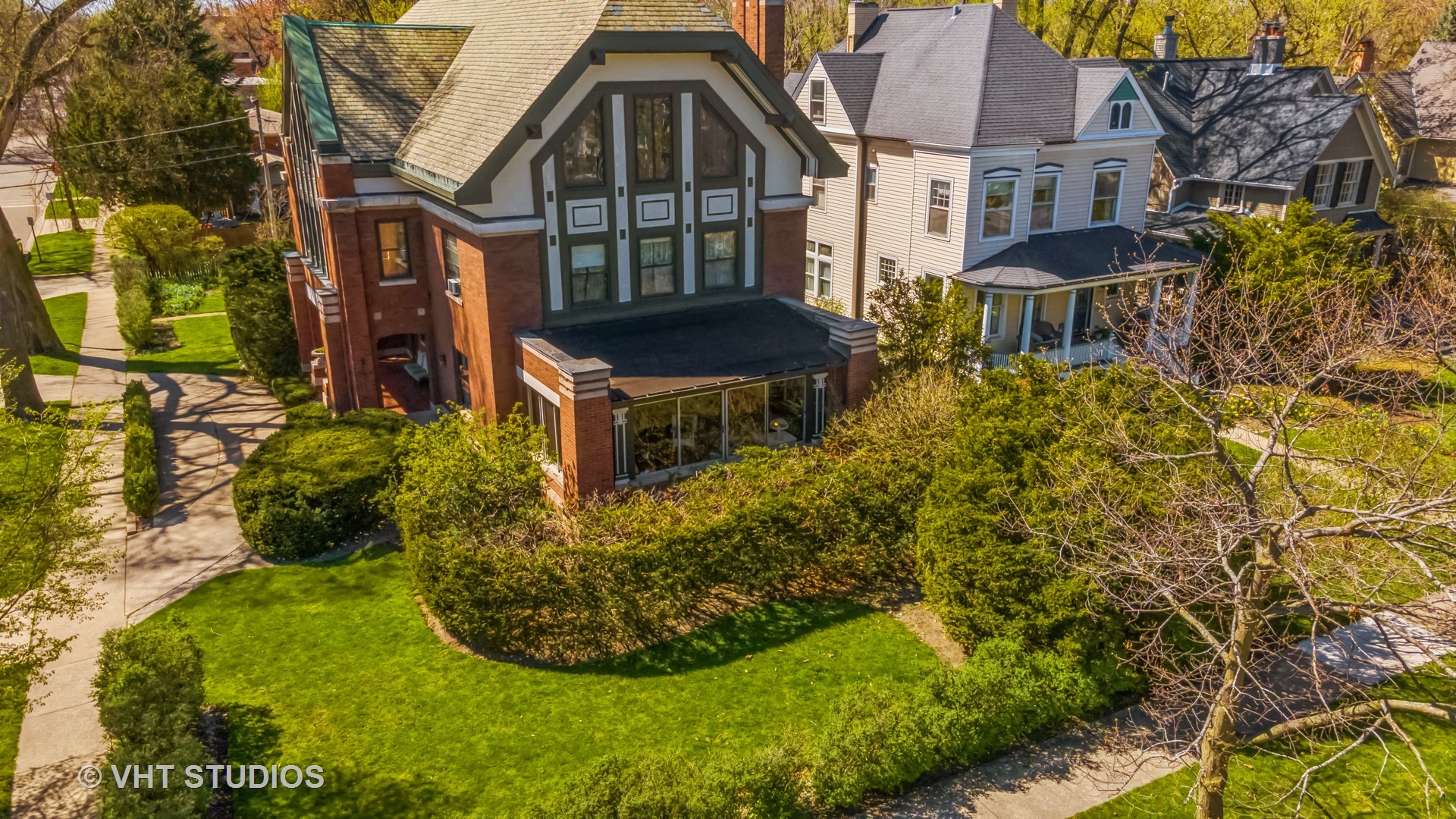 1000 Forest Avenue