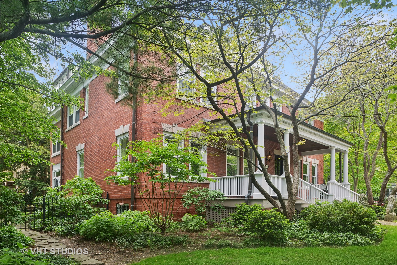 330 Greenwood Street