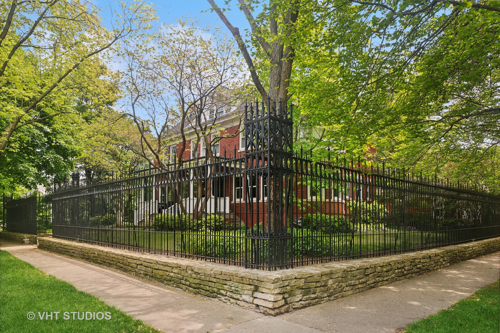 330 Greenwood Street