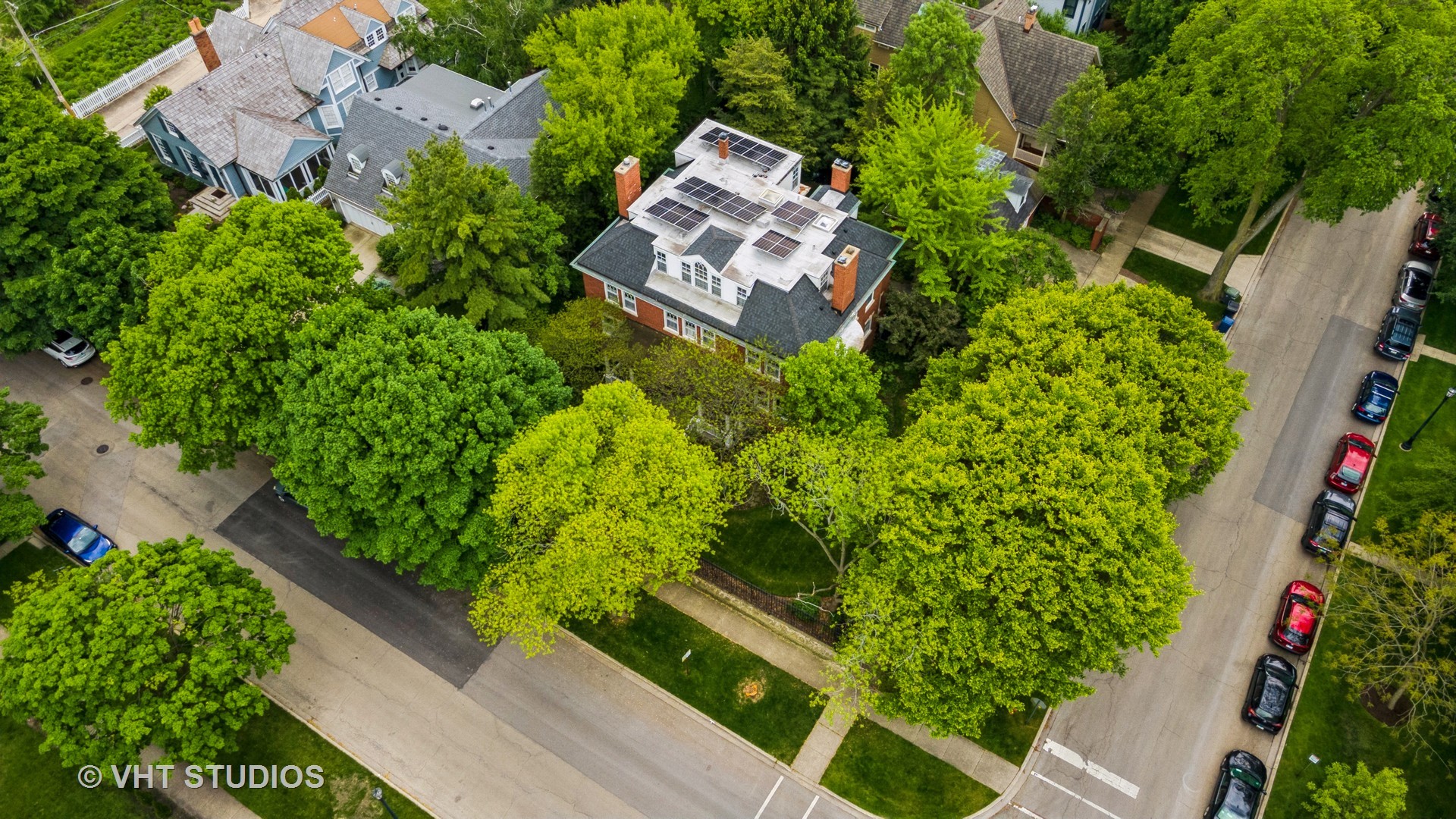 330 Greenwood Street