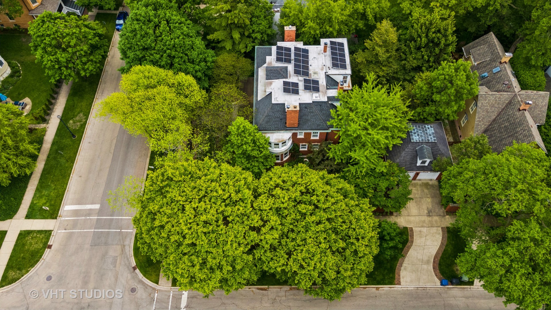 330 Greenwood Street