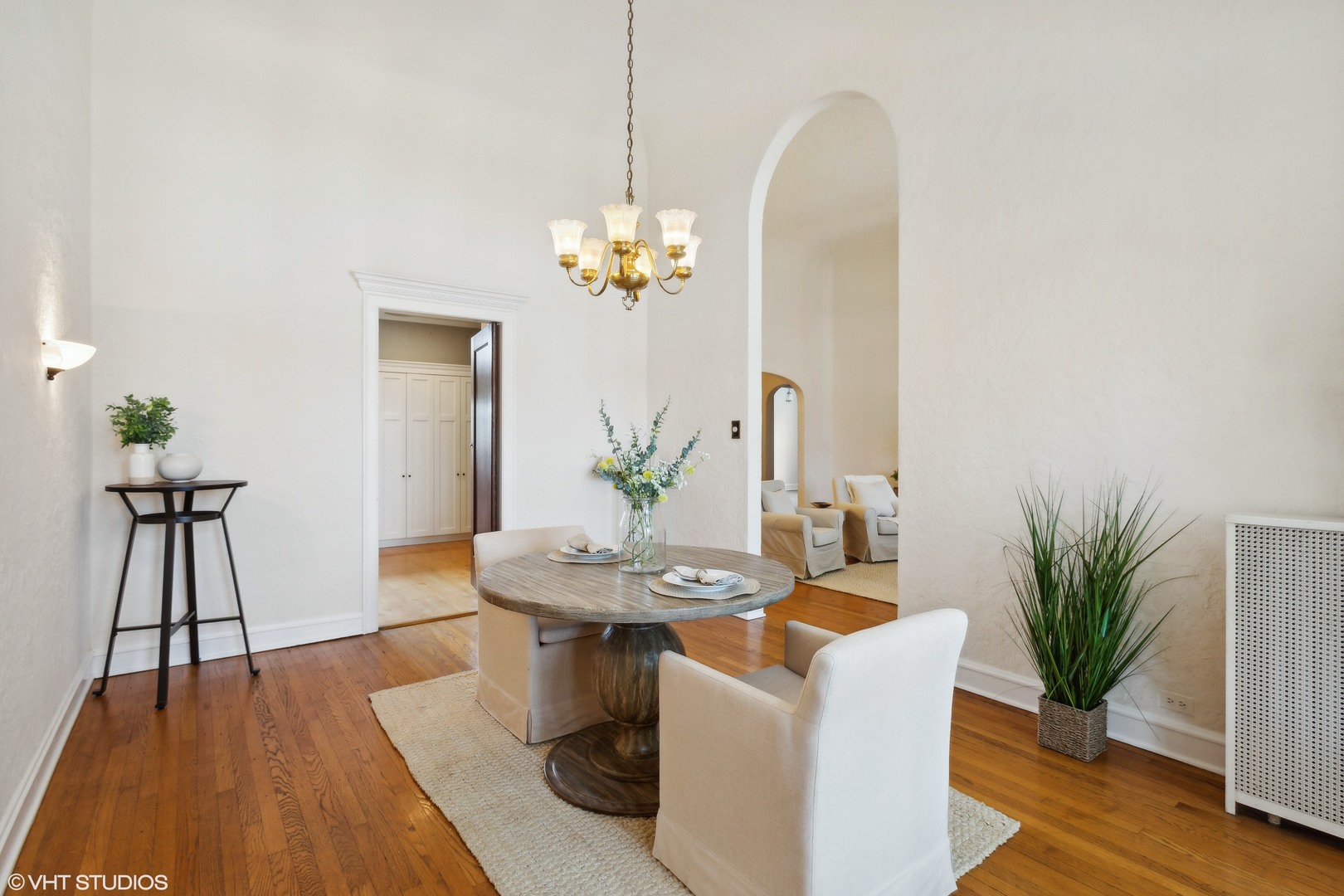 482 Sheridan Road Unit: 3