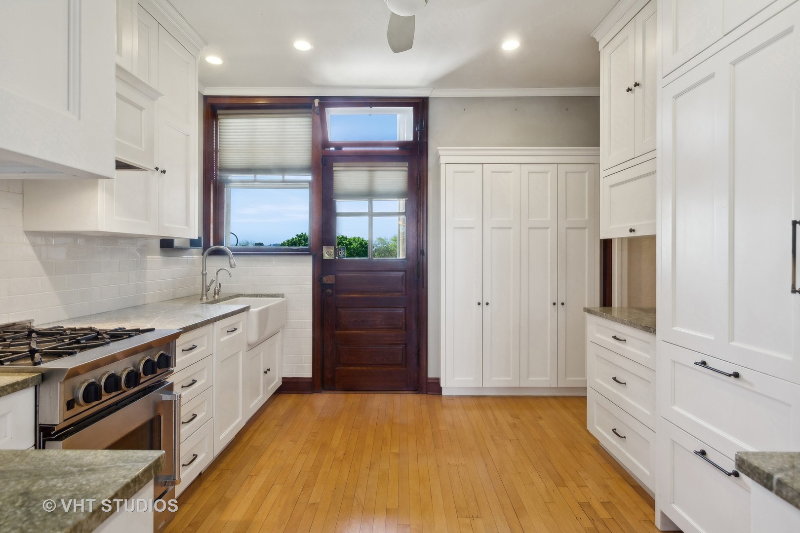 482 Sheridan Road Unit: 3