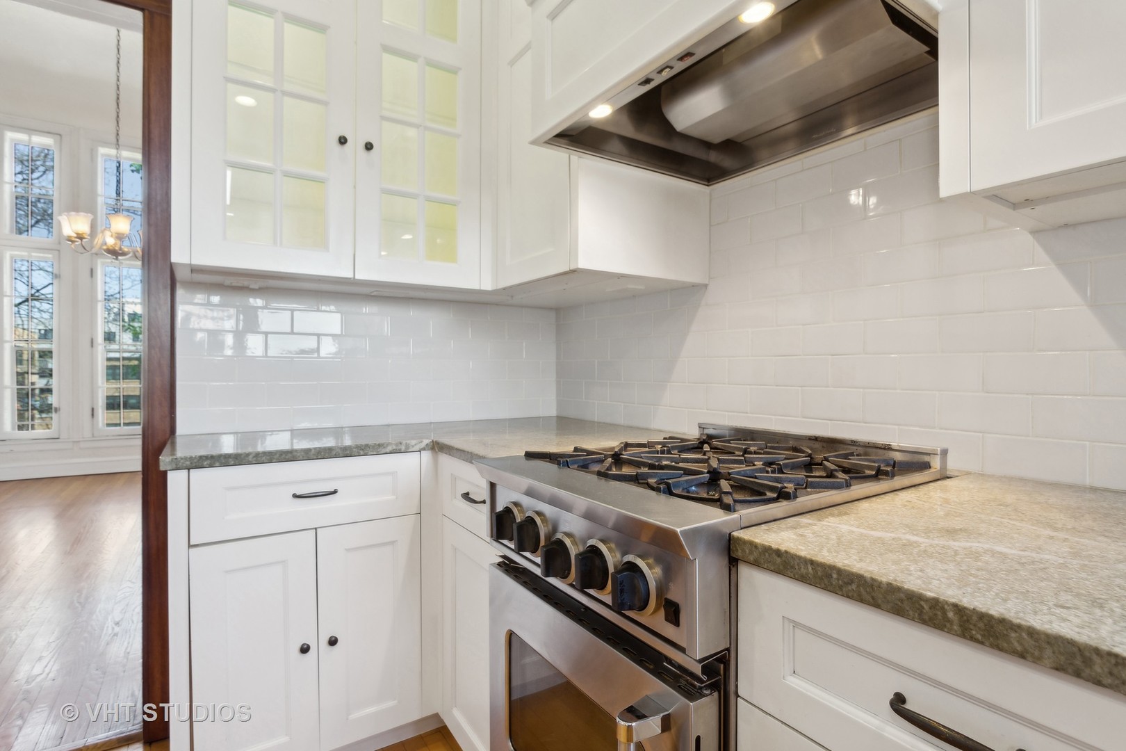 482 Sheridan Road Unit: 3