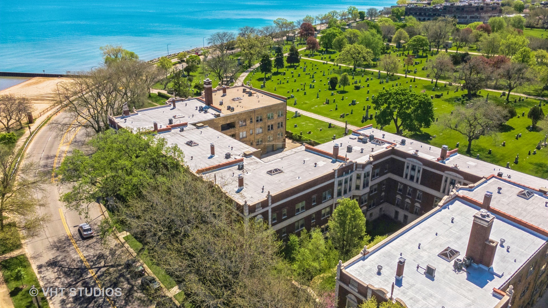 482 Sheridan Road Unit: 3