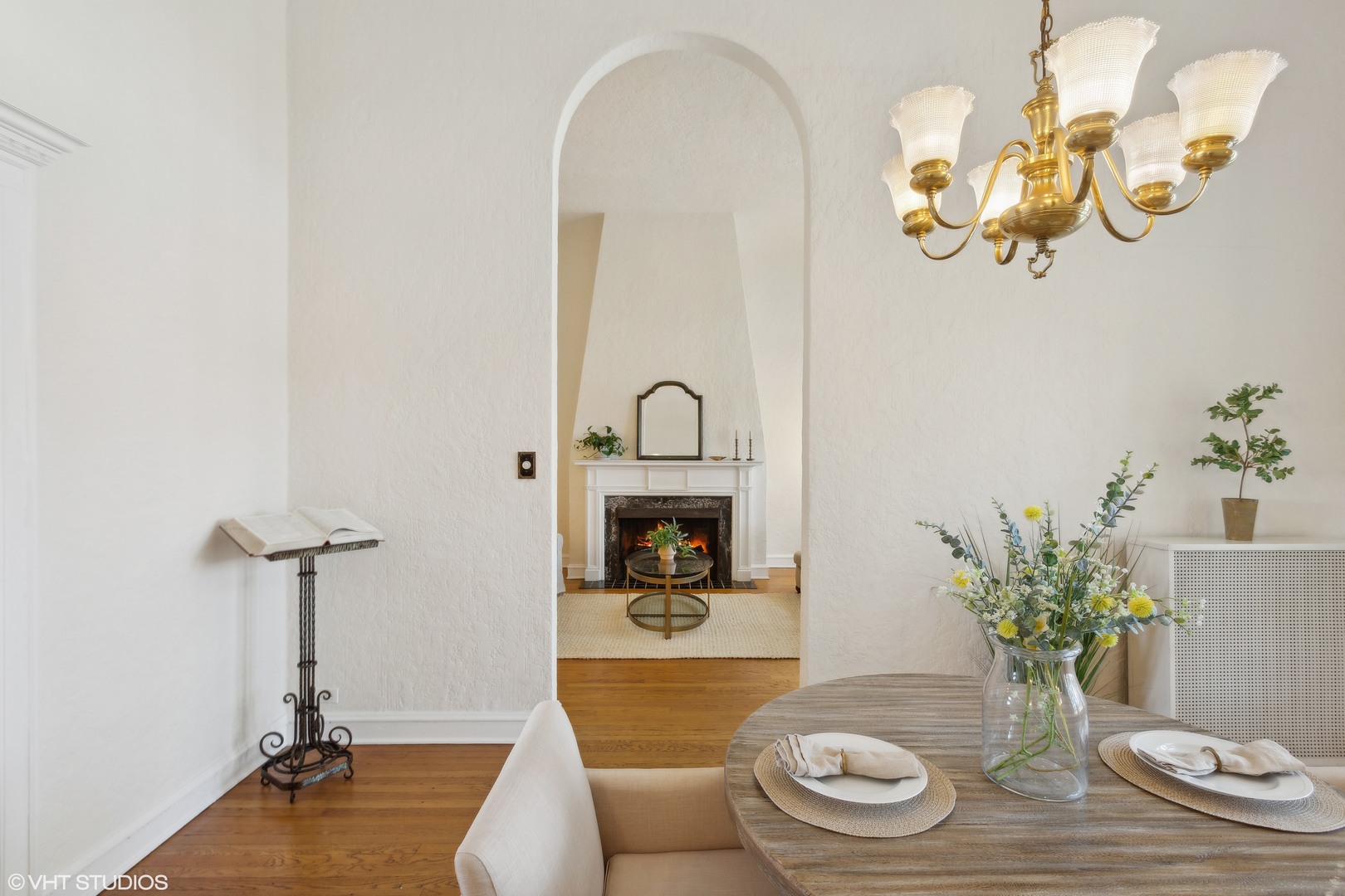 482 Sheridan Road Unit: 3