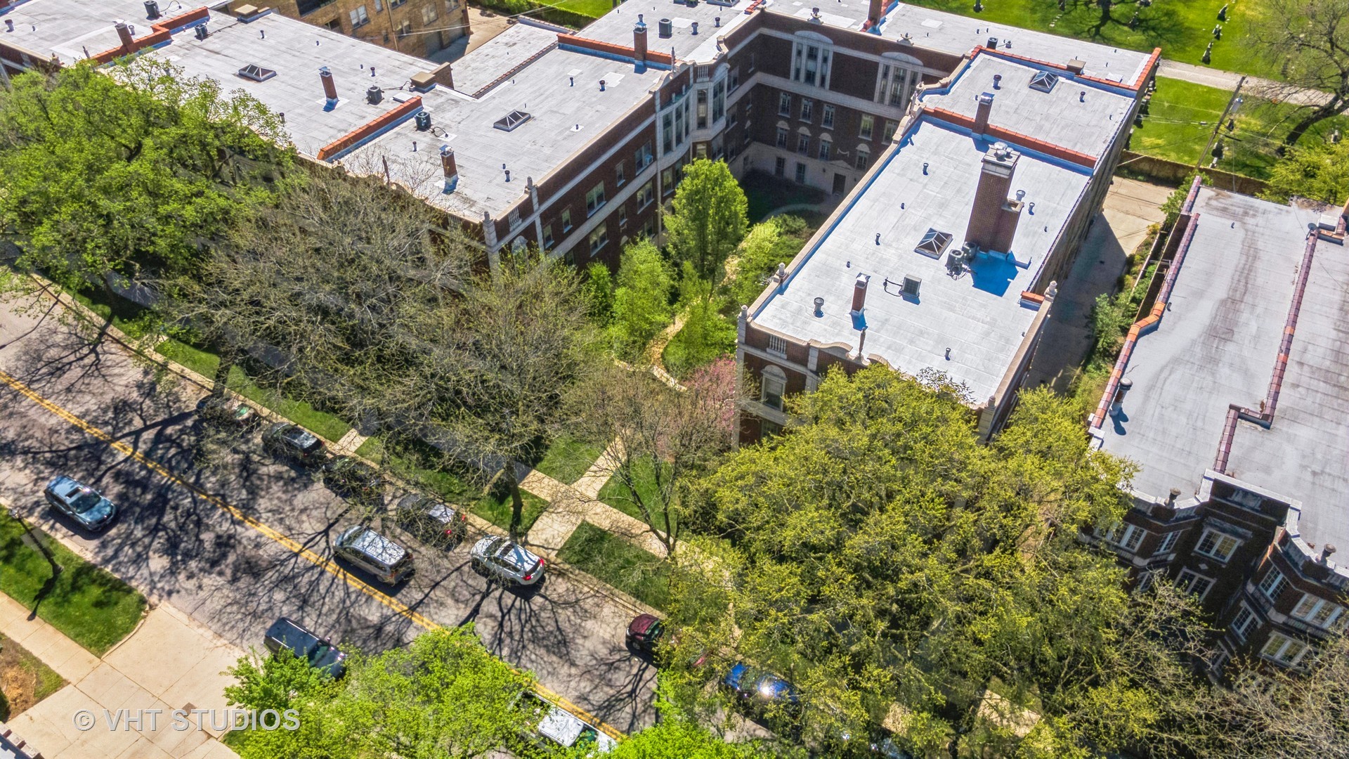 482 Sheridan Road Unit: 3