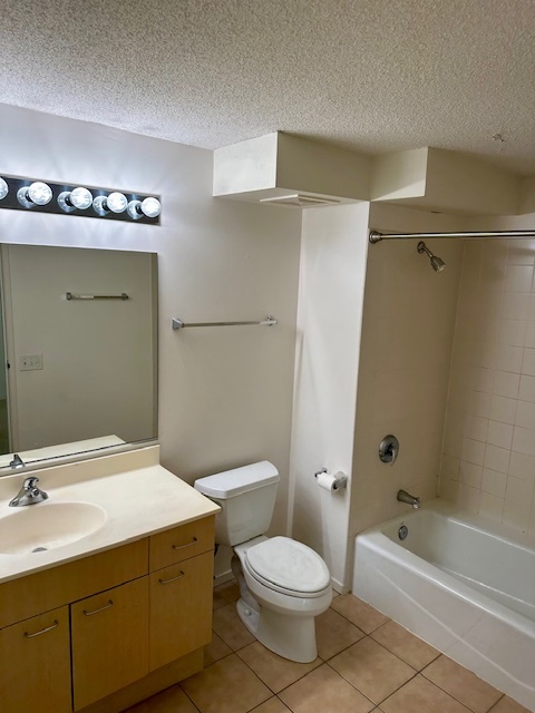 800 Elgin Road Unit: 1414