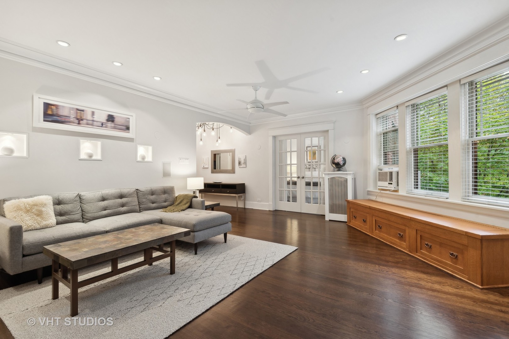 524 Sheridan Road Unit: 2A