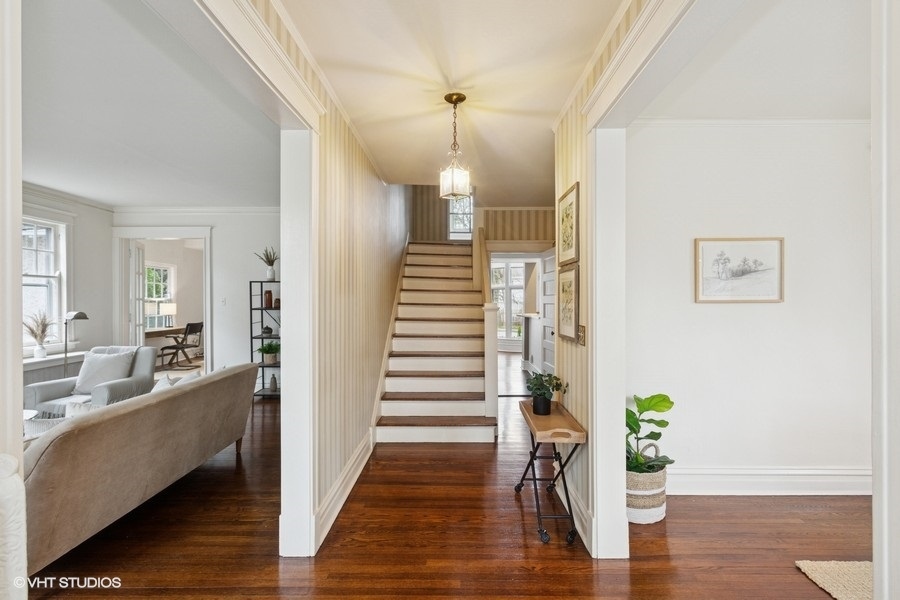 109 Woodbine Avenue