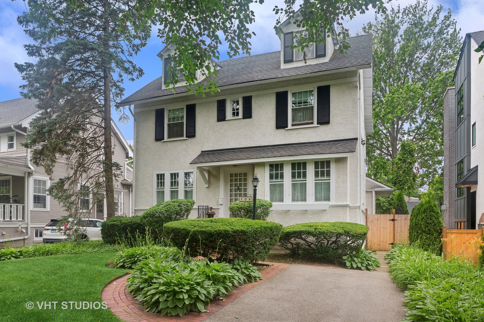 109 Woodbine Avenue