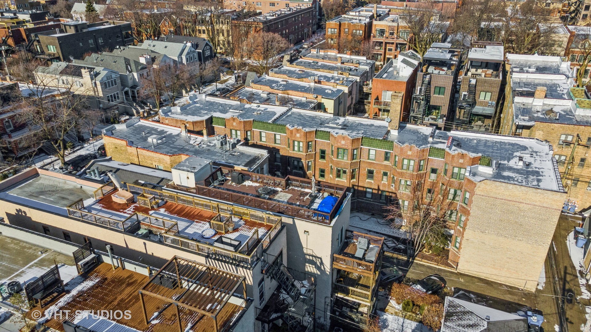 3835 N Greenview Avenue Unit: 3