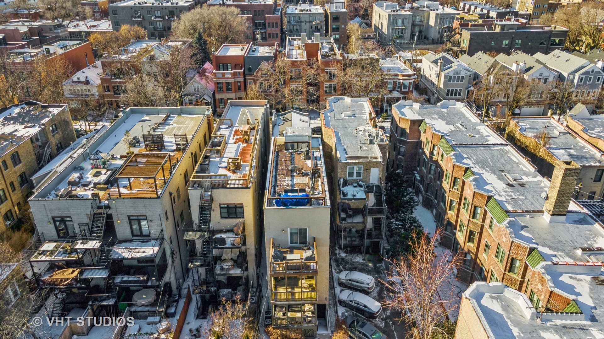 3835 N Greenview Avenue Unit: 3