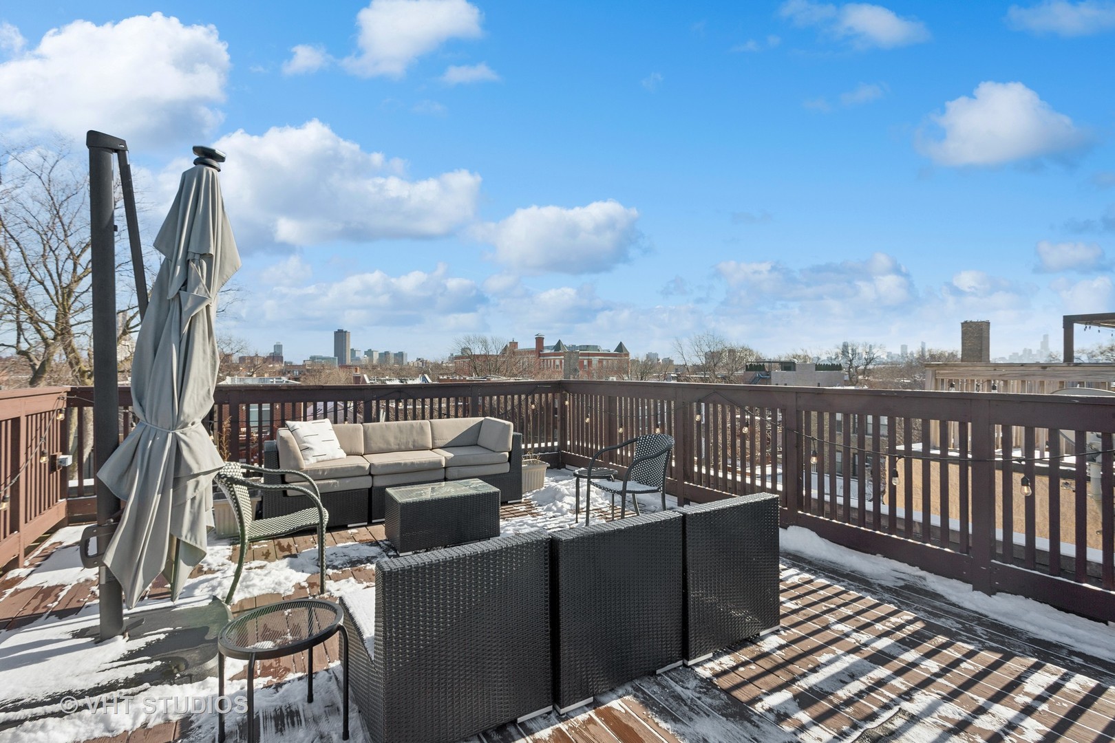 3835 N Greenview Avenue Unit: 3