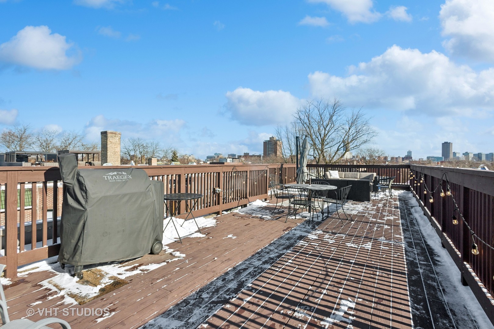 3835 N Greenview Avenue Unit: 3