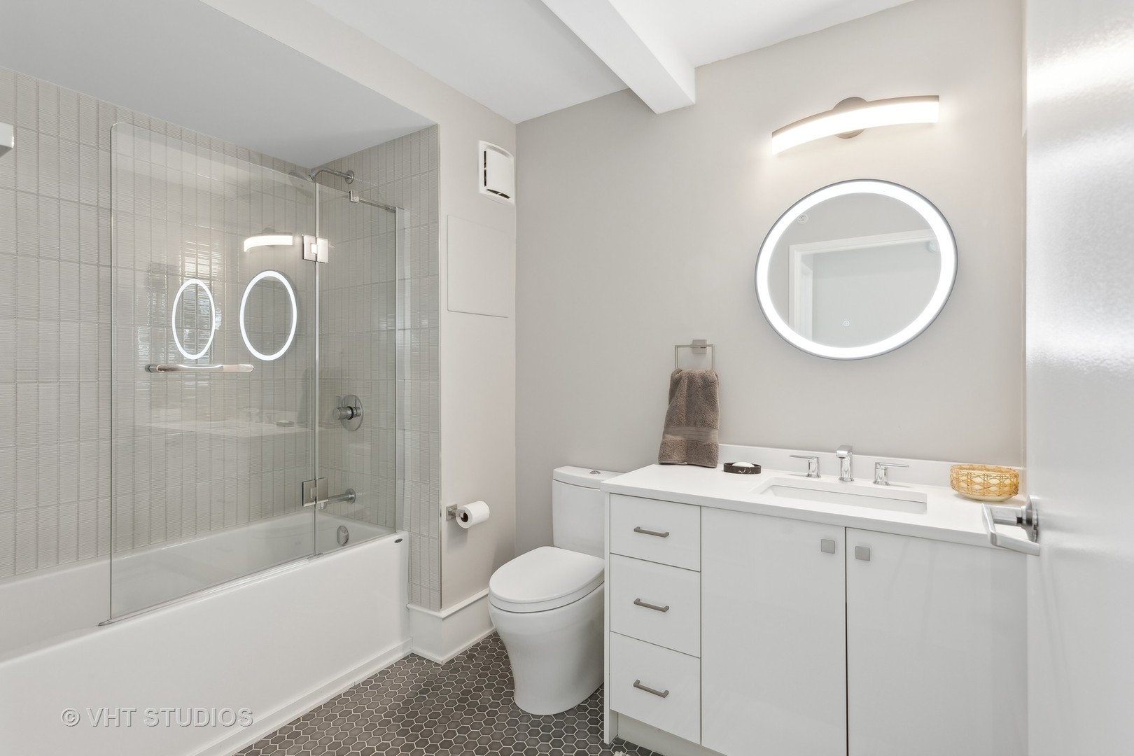 1580 Sherman Avenue Unit: 801