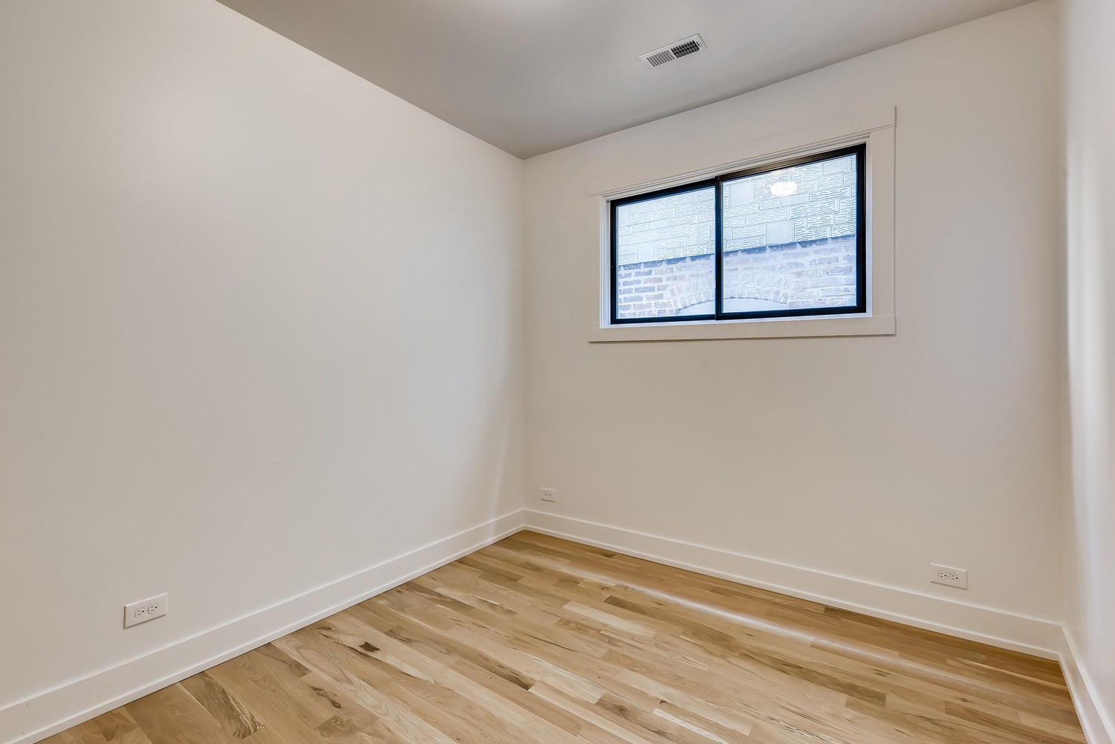1616 N Cleveland Avenue Unit: 2