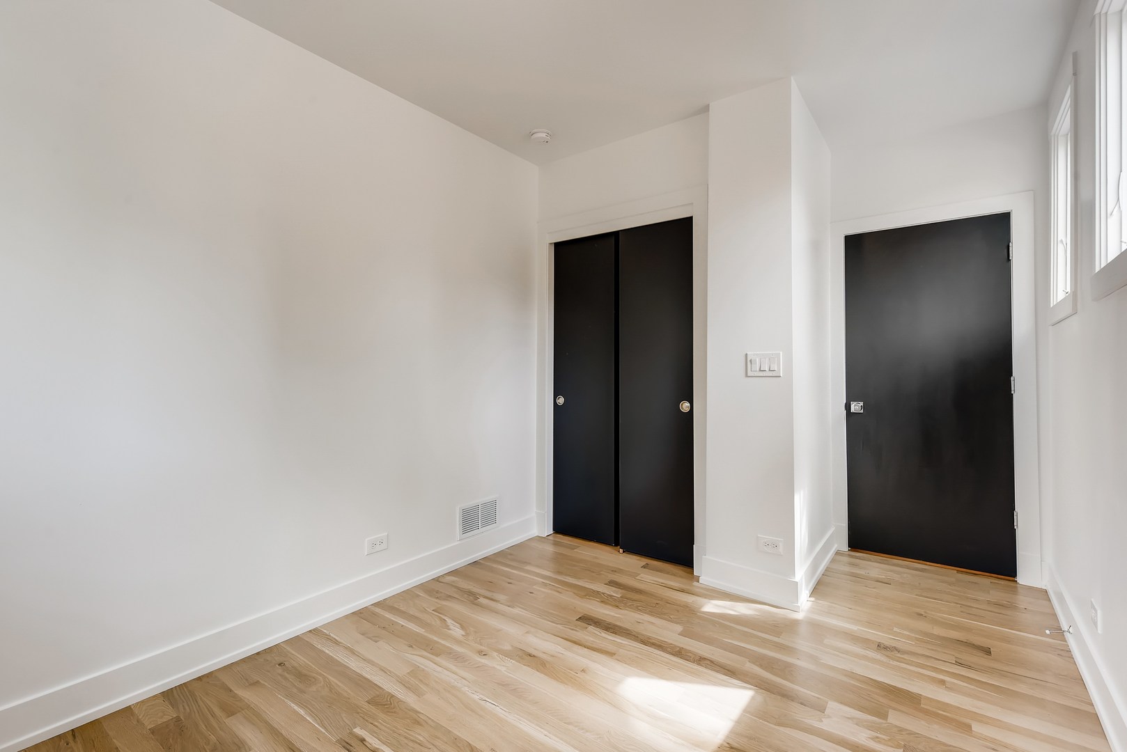 1616 N Cleveland Avenue Unit: 2