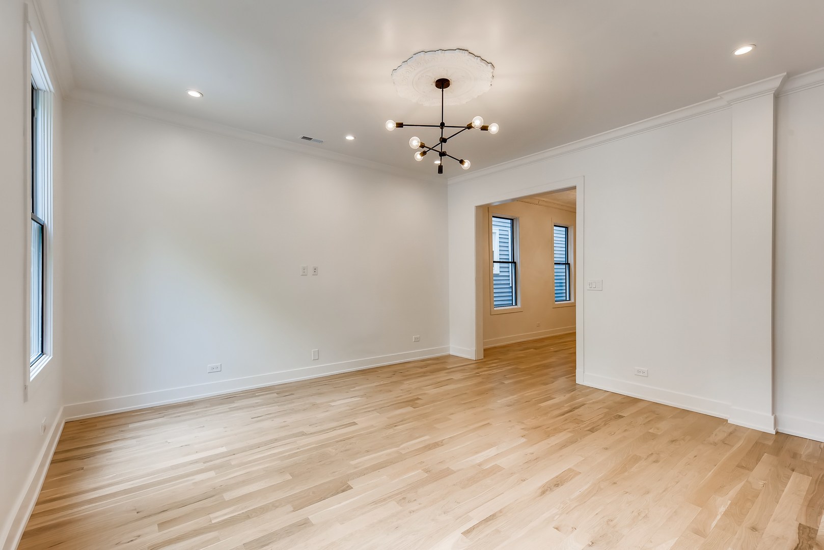 1616 N Cleveland Avenue Unit: 2