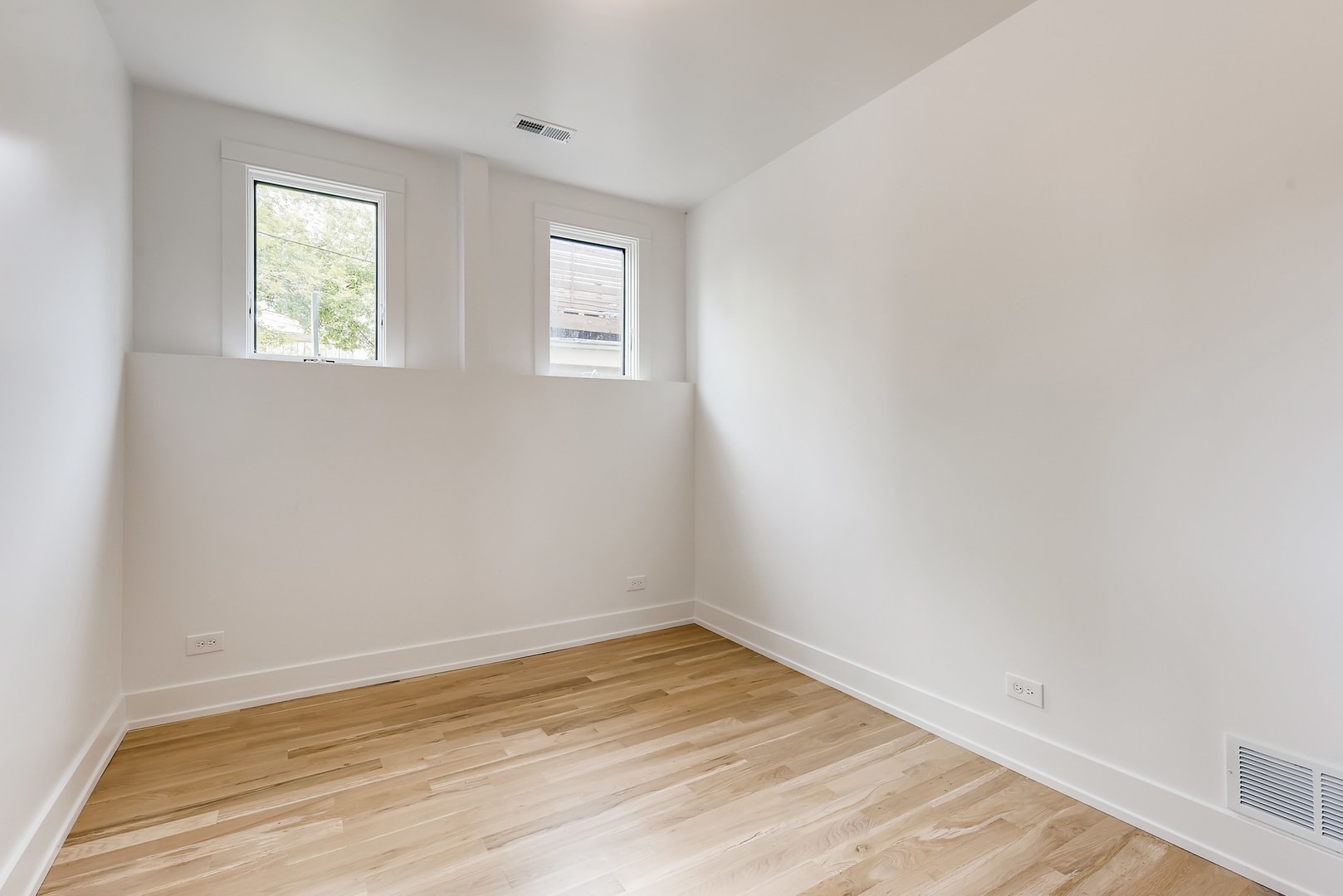 1616 N Cleveland Avenue Unit: 2