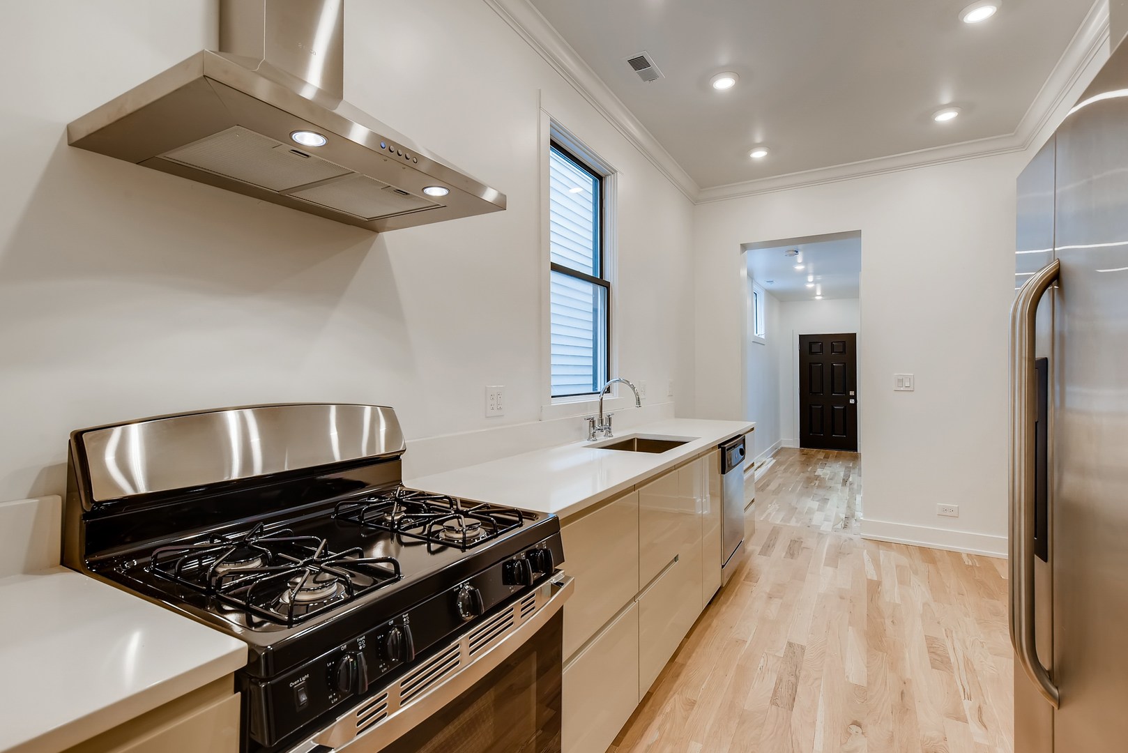 1616 N Cleveland Avenue Unit: 2