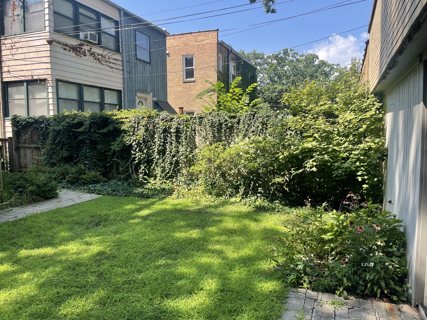 1115 Hull Terrace Unit: 1