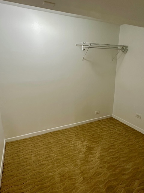 1516 Hinman Avenue Unit: 809