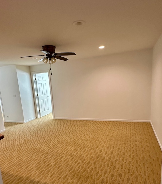 1516 Hinman Avenue Unit: 809
