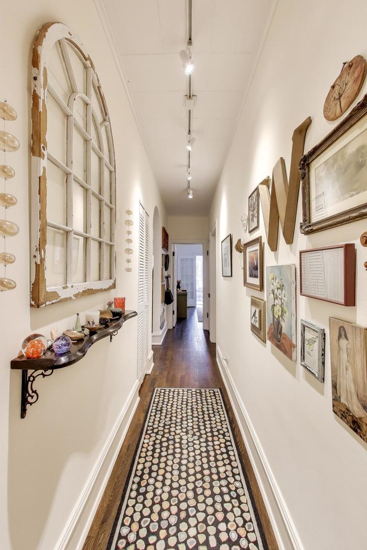 811 Ridge Avenue Unit: 2