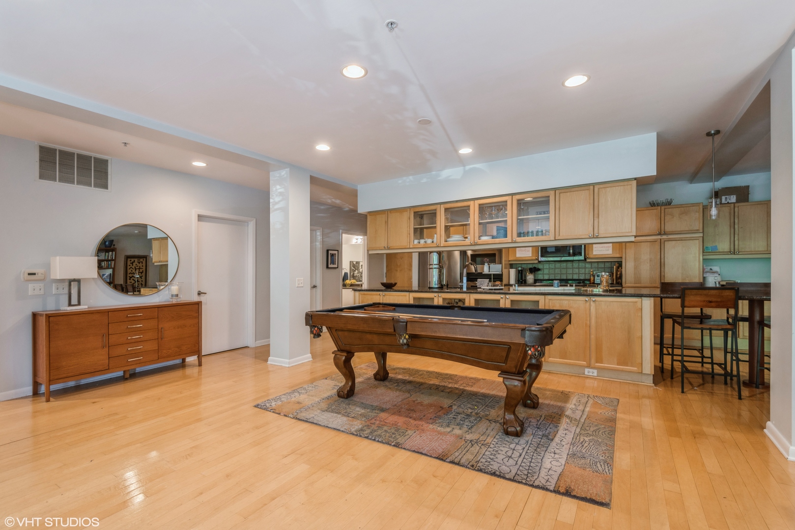 1421 Sherman Avenue Unit: 201