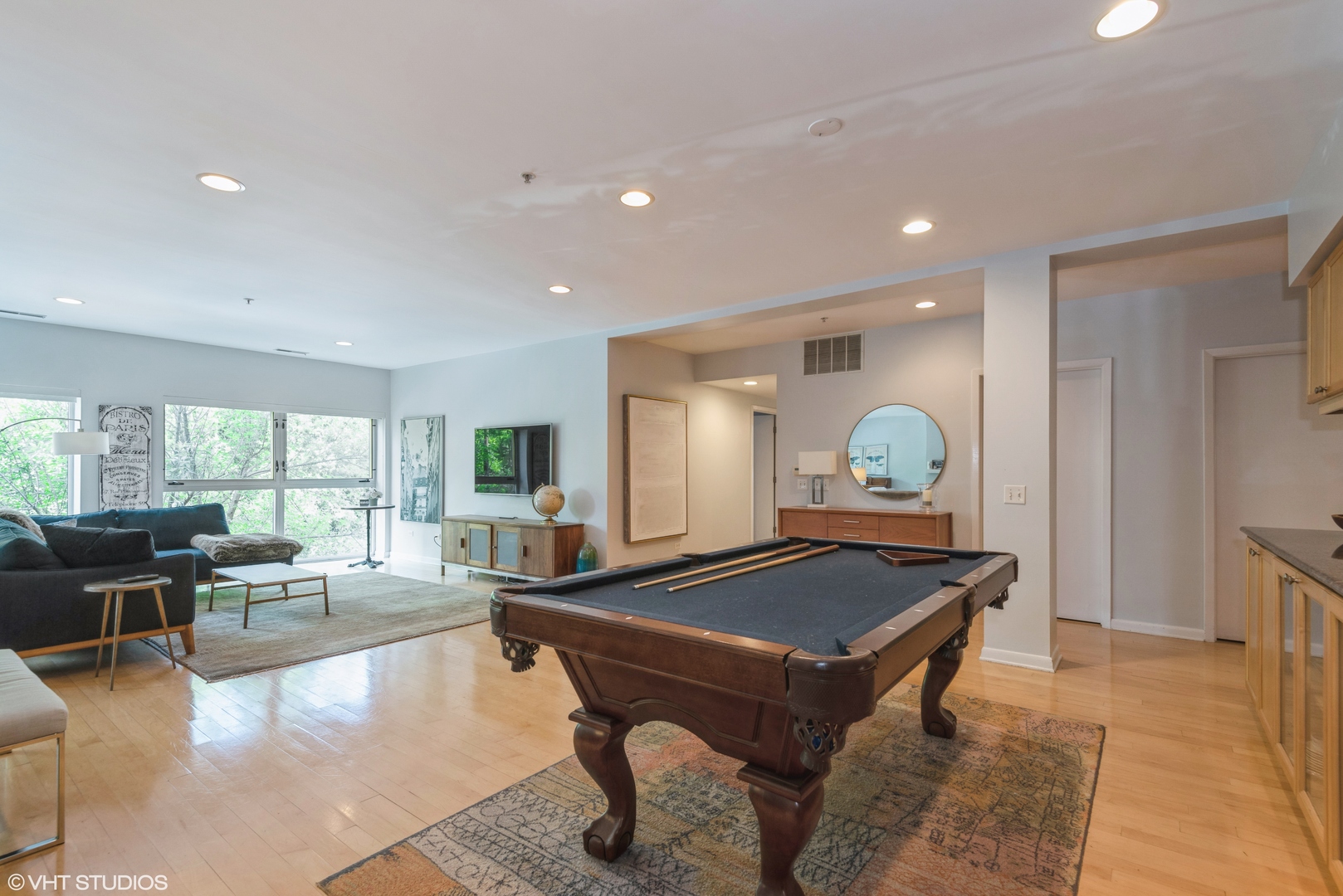 1421 Sherman Avenue Unit: 201