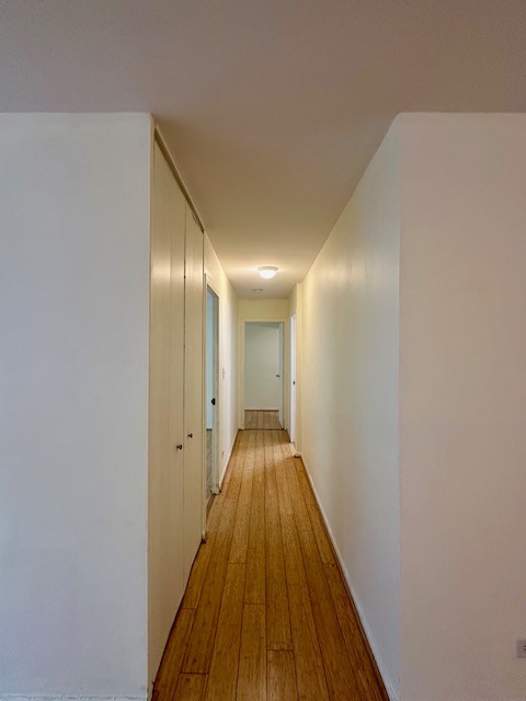 1516 Hinman Avenue Unit: 303