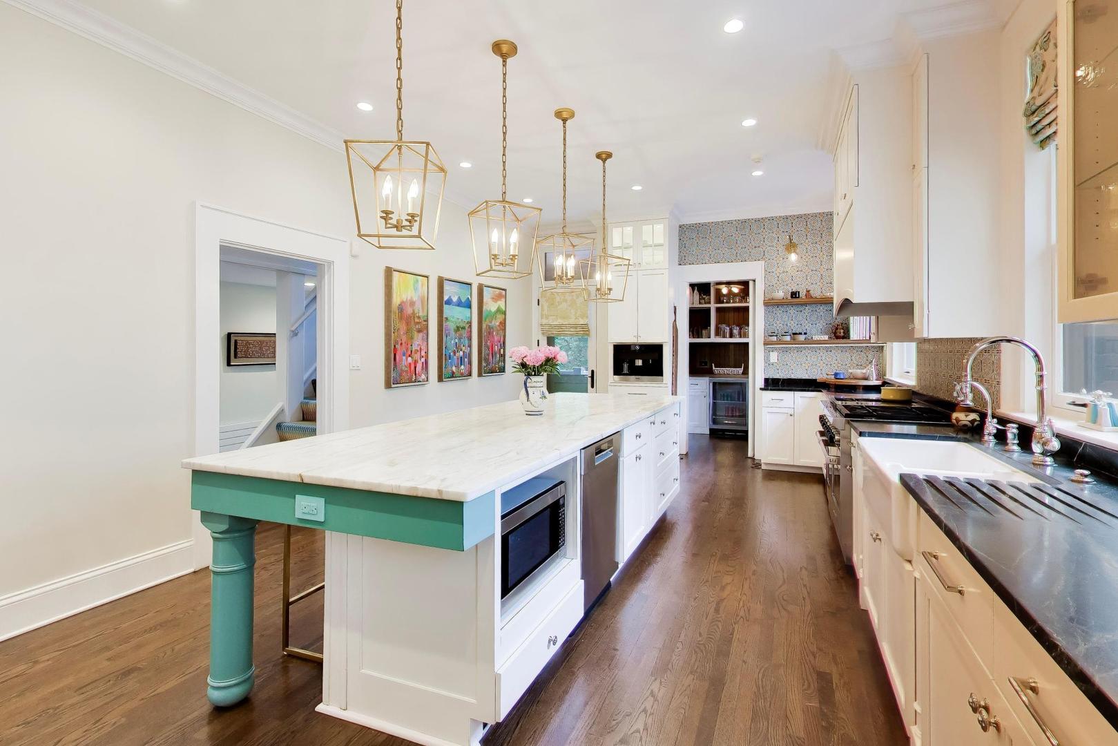 1218 Sheridan Road