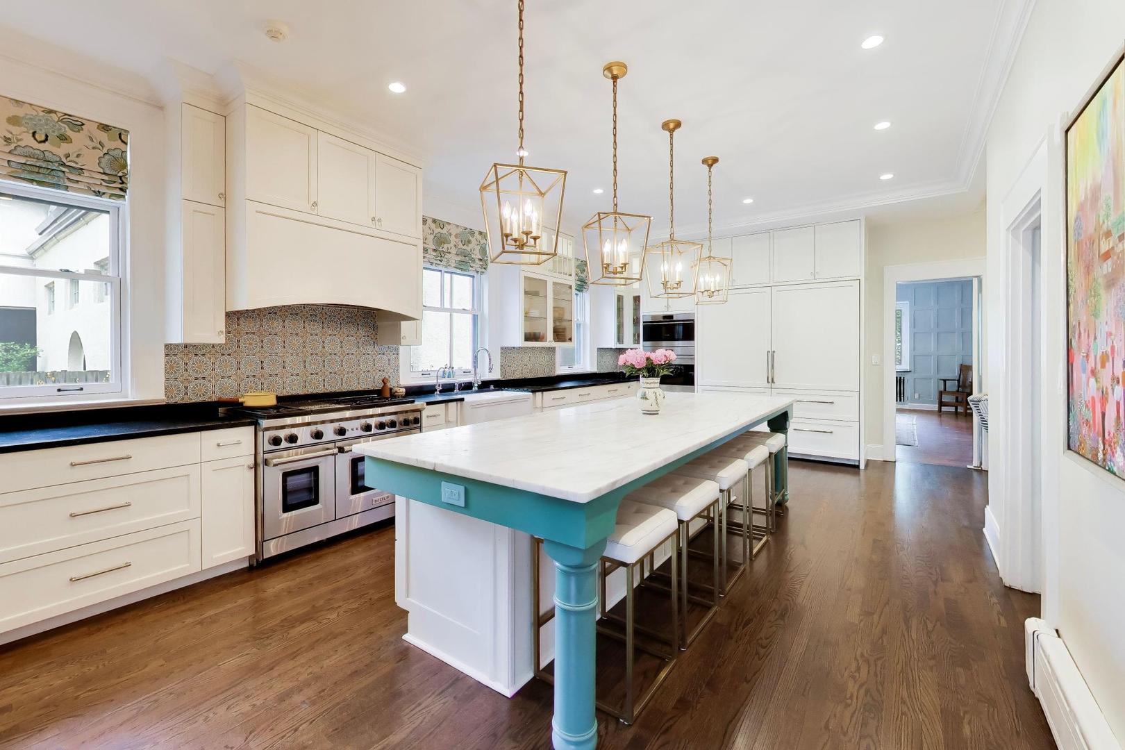 1218 Sheridan Road