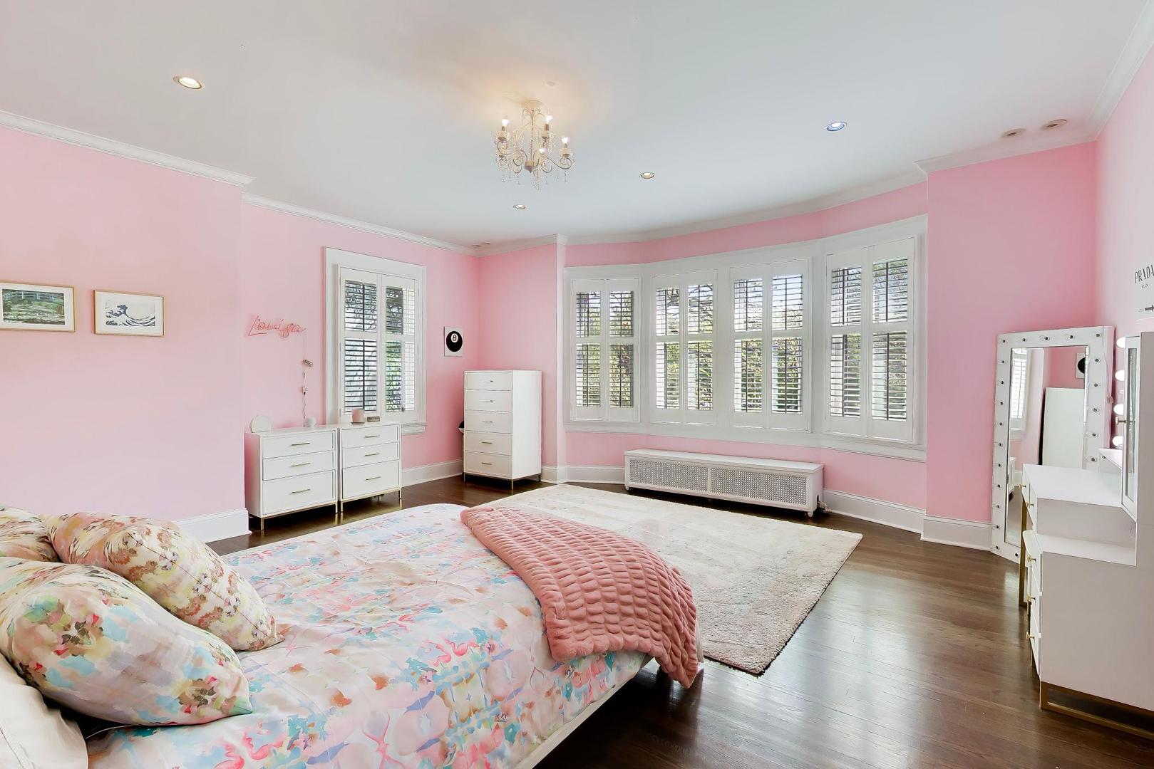 1218 Sheridan Road
