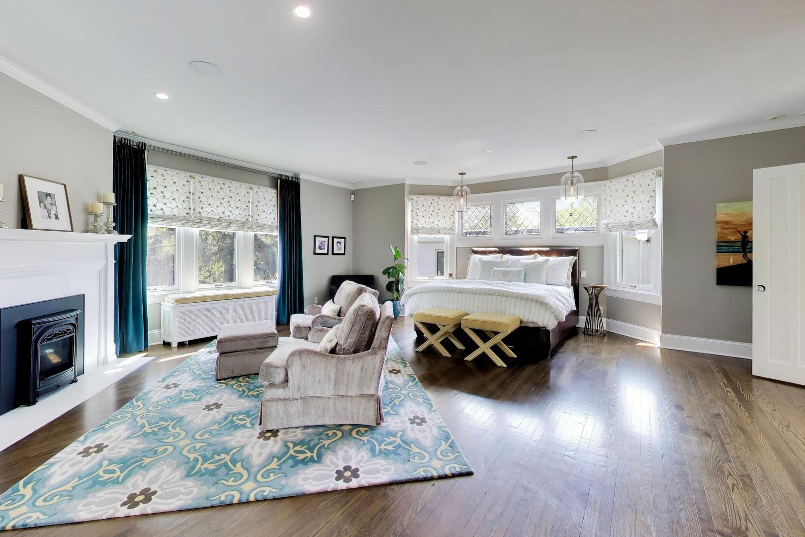 1218 Sheridan Road