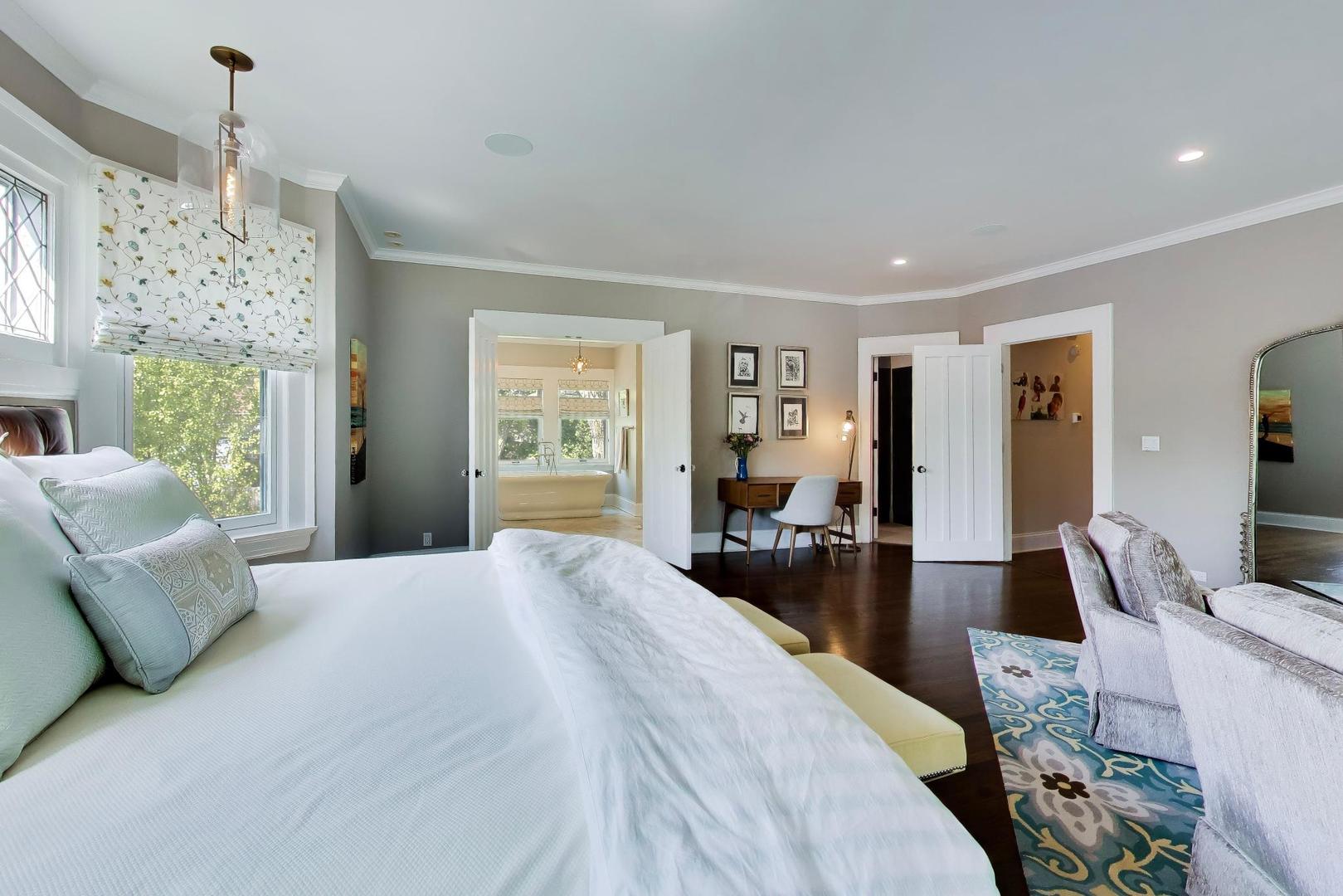 1218 Sheridan Road