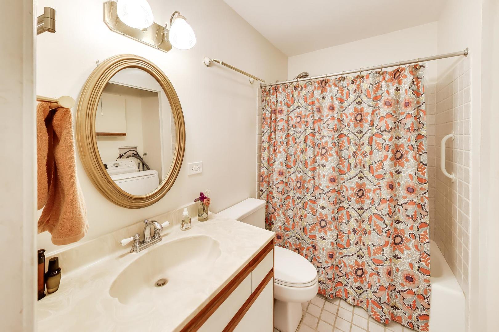 1501 Oak Avenue Unit: 504
