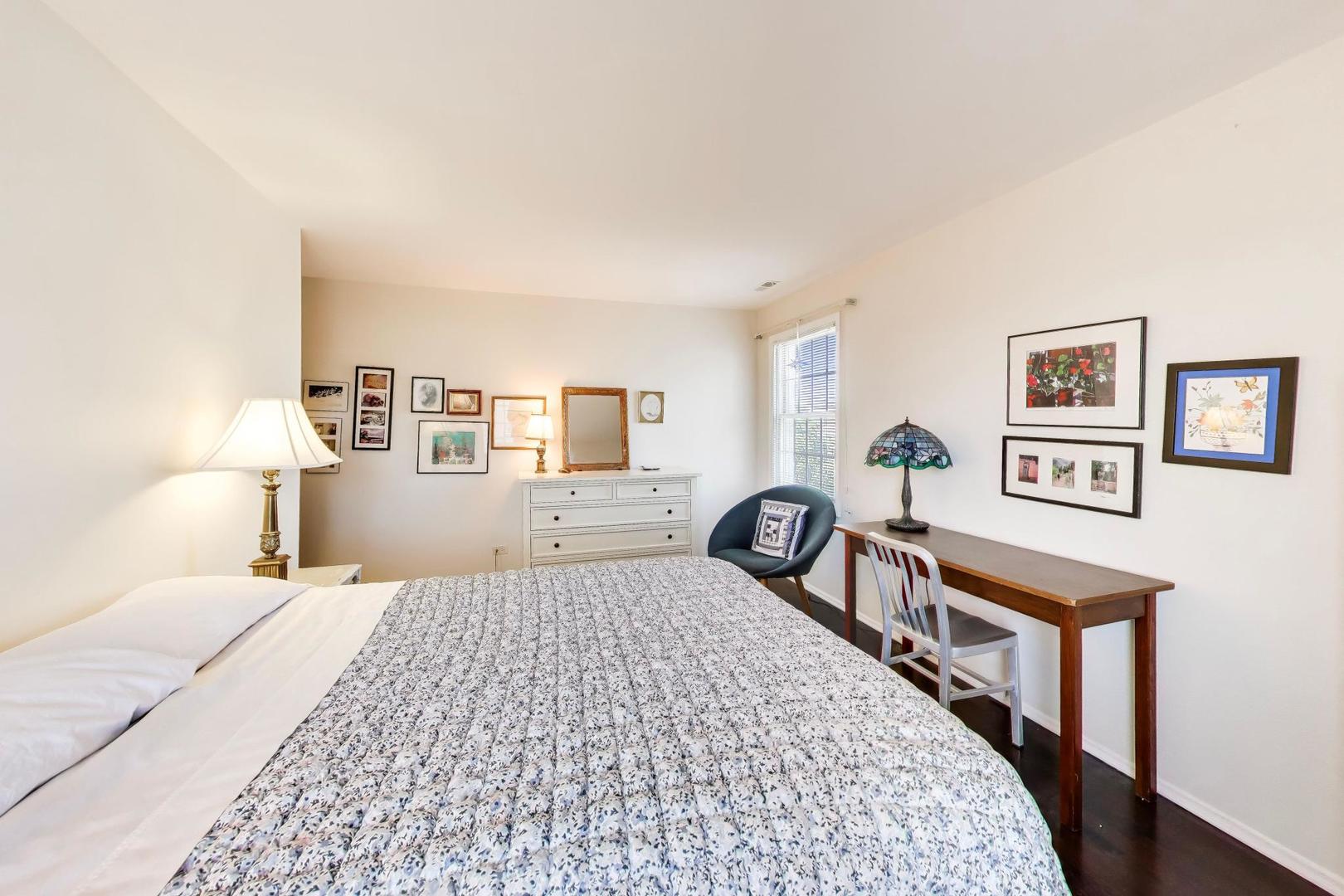 1501 Oak Avenue Unit: 504