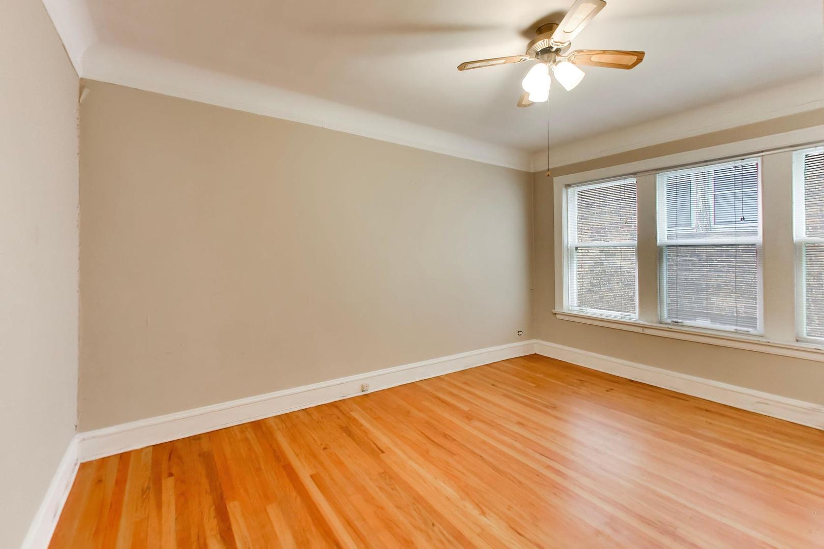 730 Hinman Avenue Unit: 3W